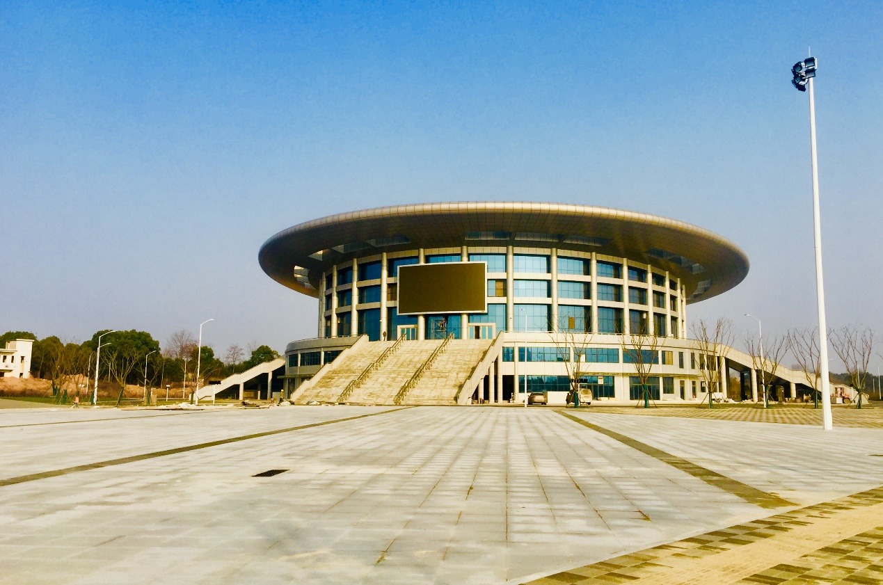 怀宁县体育馆建筑面积约21628.